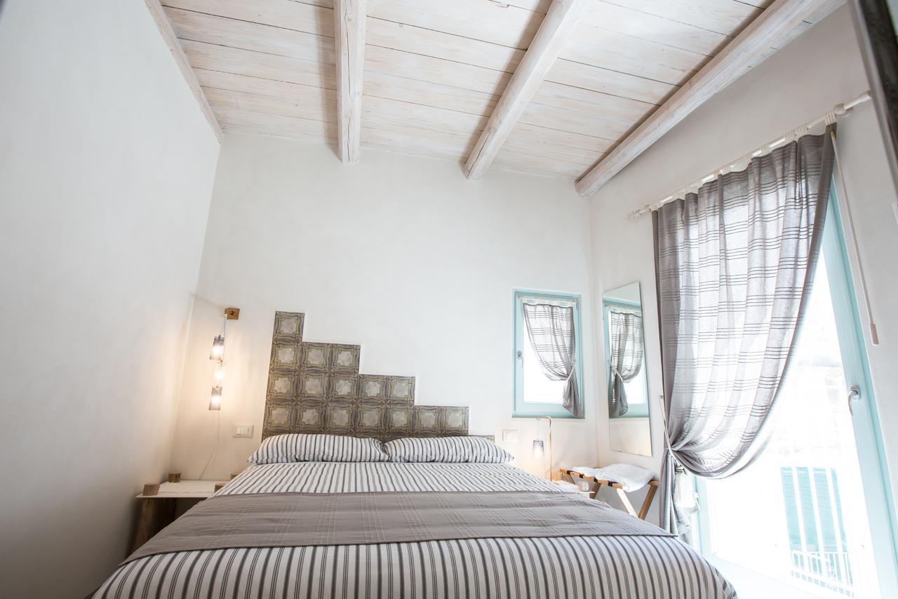 Trame - La Naca Sul Porto Bed & Breakfast